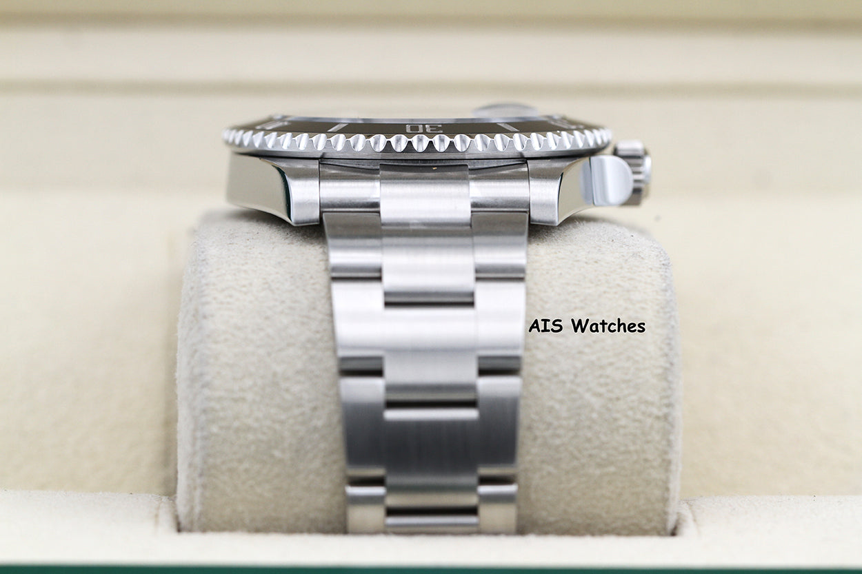 Rolex Submariner Ceramic Date 126610LN 41MM 2020 Box & Paper