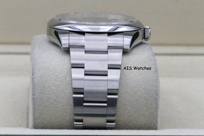 Rolex 124300 Oyster Perpetual 41 MM Green Dial 2022 Box & Papers