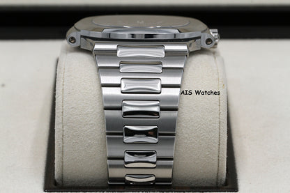 Patek Philippe Nautilus 5711/1A Blue Dial Stainless Steel with Box