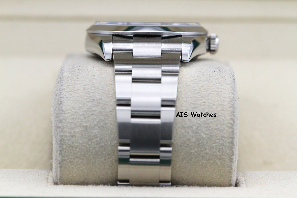 Rolex Explorer 124270 36MM 2022 Box & Papers