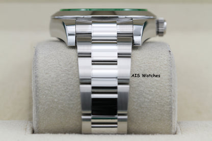 Rolex Milgauss 116400GV Black Dial / Green Crystal 2022 Box & Papers