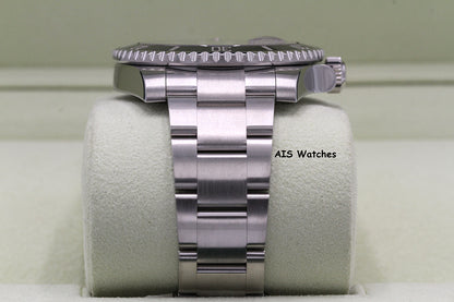 Rolex 116610LN Submariner Date 40MM Black Ceramic Bezel 2013 Box & Papers