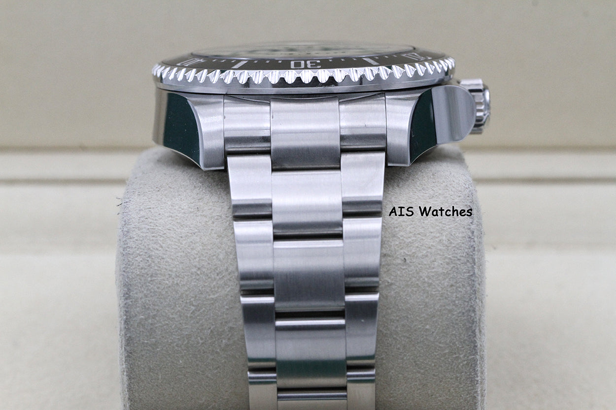 Rolex 126660 Deep Sea SeaDweller James Cameron DBlue 2021 Box & Papers