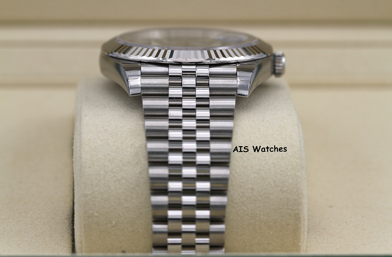 BNIB Rolex Datejust 41MM 126334 Green Stick Dial Jubilee Box & Paper