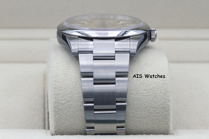 BNIB Rolex 124300 Oyster Perpetual 41 MM Yellow Dial Box & Papers