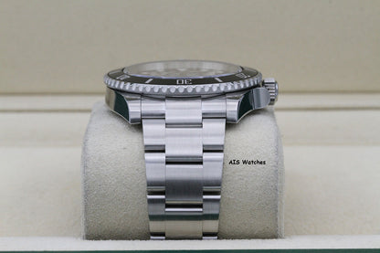 Rolex Submariner Ceramic No Date 124060 41MM 2020 Box & Paper