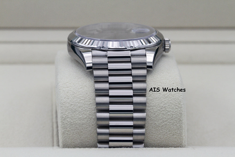 BNIB Rolex 228239 DayDate 40MM DD40 White Gold Black Stick Dial