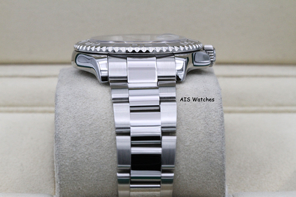 Rolex YachtMaster 16622 Platinum Dial D Serial Box & Papers