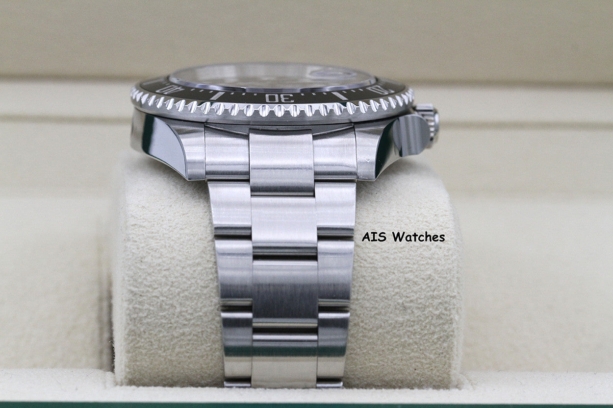 Rolex 126600 43MM RED SEA-DWELLER SD43 MK2 Dial 50th Anniversary 2020 Box & Paper