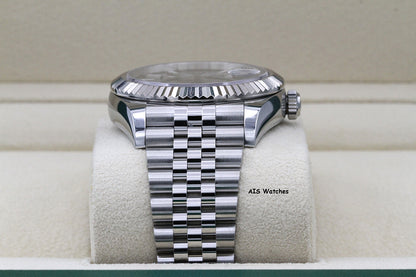 Rolex 326934 Sky-Dweller Stainless Steel Green Dial Jubilee 2024 Box & Papers