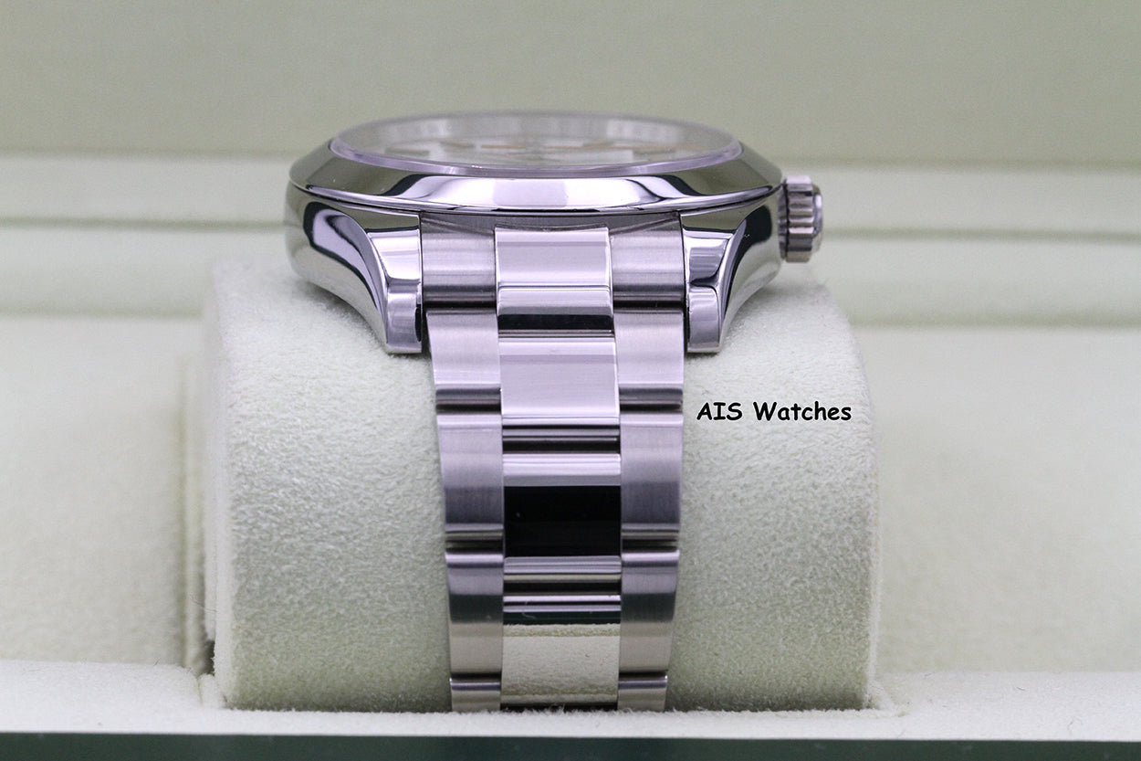 Rolex Milgauss 116400 White Dial Box & Papers