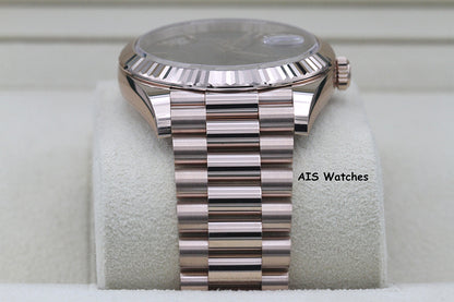 BNIB Rolex 228235 DayDate 40MM DD40 Rose Gold Olive Green Roman Dial B&P