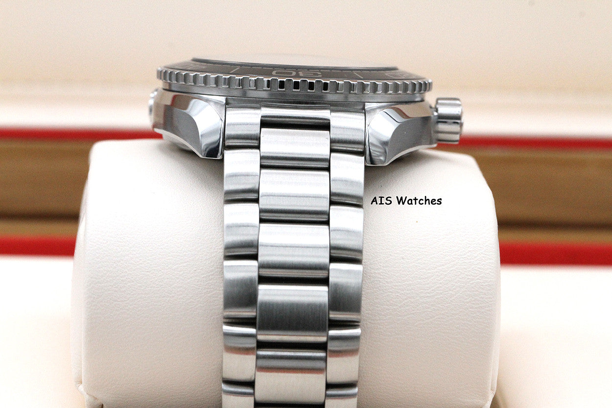 Omega Seamaster Planet Ocean 600M 215.33.40.20.01.001 39.5MM Black Dial SS B&P