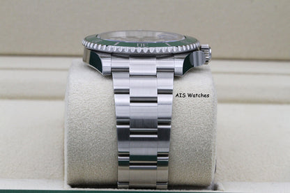 Rolex Submariner Date Ceramic Green Bezel 126610LV 41MM 2023 Box&Paper
