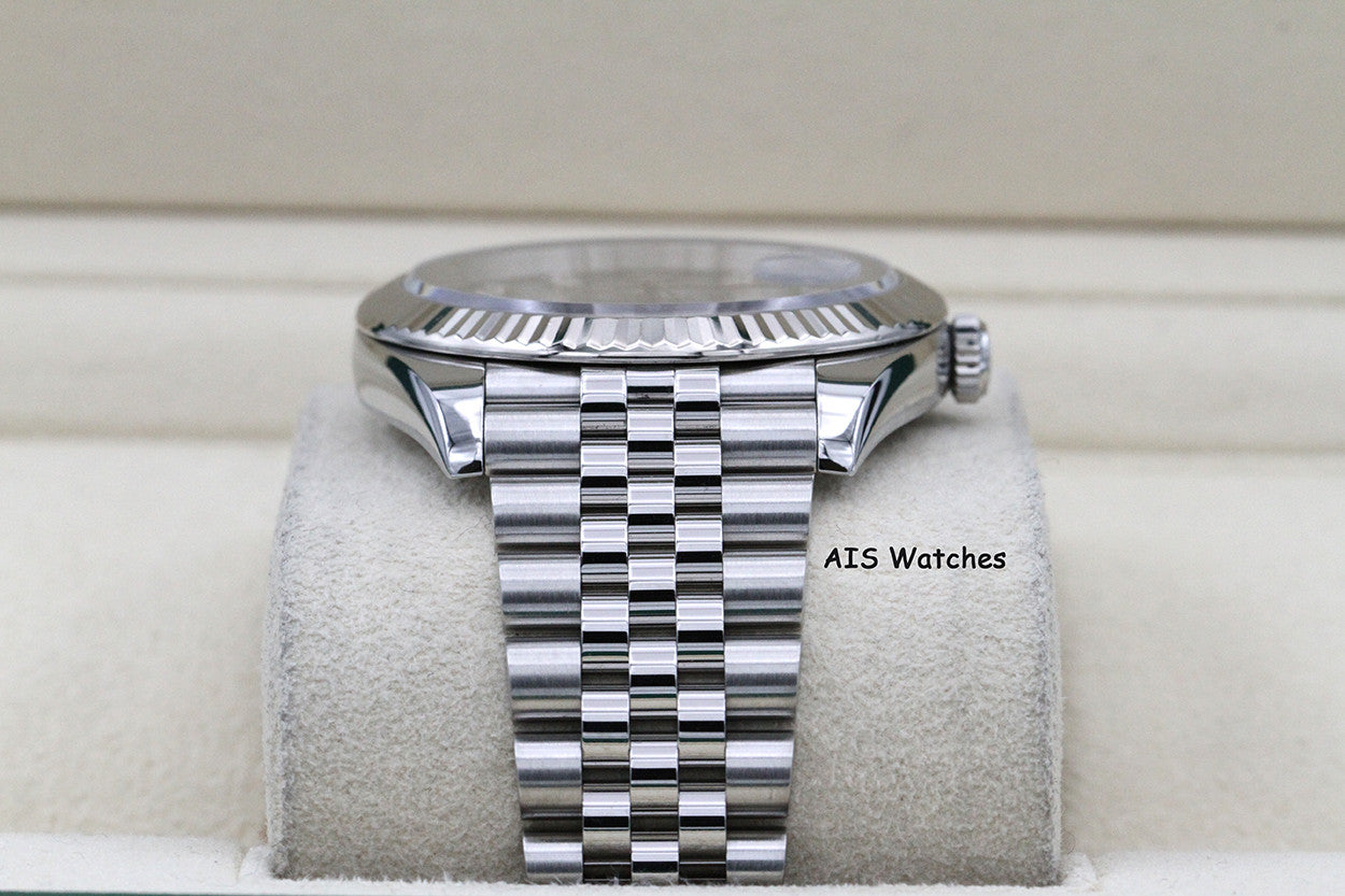Rolex Datejust 41MM 126334 Blue Diamond Dial Jubilee Box & Paper