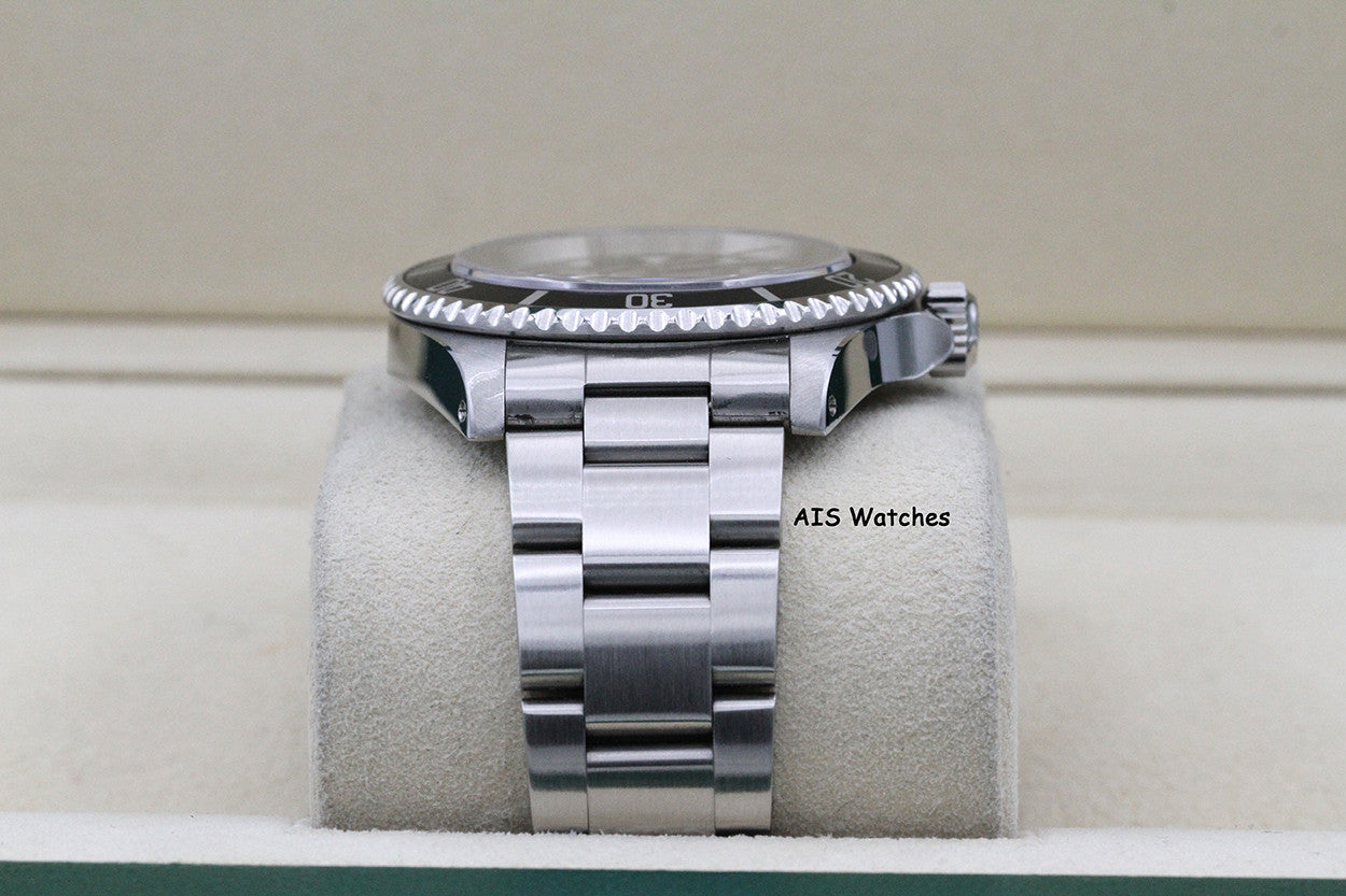 Rolex Submariner 14060 No Date P Serial 2 Liner Box & Papers
