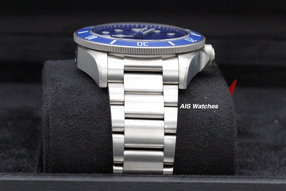 BNIB Tudor Pelagos 25600TB Blue Dial Titanium Box & Papers - IN HOUSE MOVEMENT