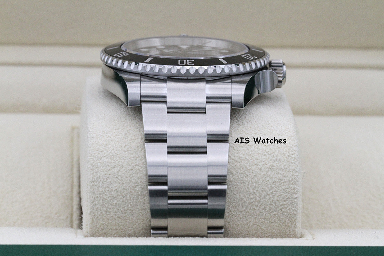 BNIB Rolex Submariner Ceramic No Date 124060 41MM Box & Paper