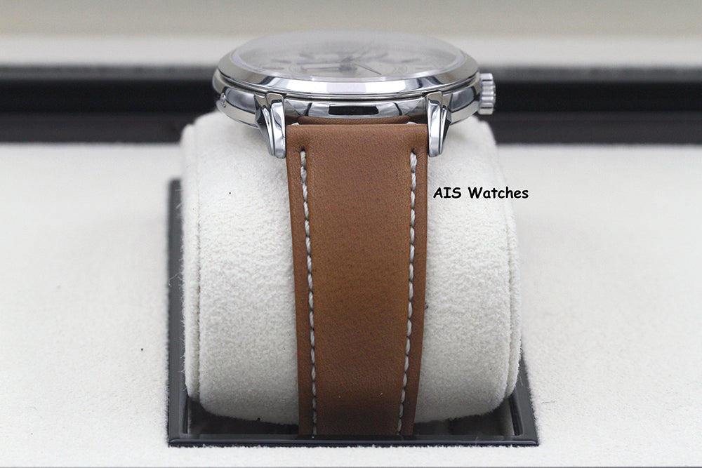 BNIB Patek Philippe Calatrava Weekly Calendar 5212A Stainless Steel Box & Paper