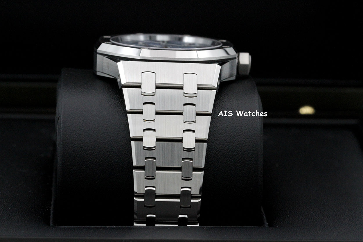 BNIB Audemars Piguet 15550ST Royal Oak Ice Blue Dial 37MM Box & Papers