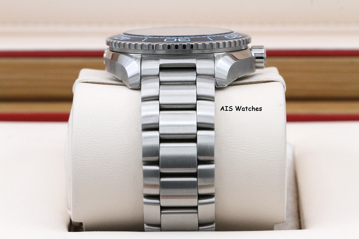 Omega Seamaster 600M SS 39.5MM SS Diver Summer Blue Dial 215.30.40.20.03.002 B&P