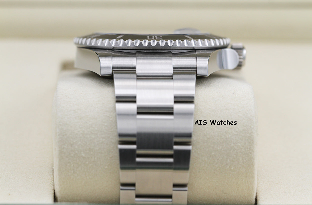 BNIB Rolex Submariner Ceramic Date 126610LN 41MM Box & Papers