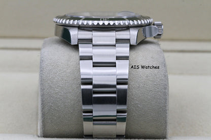 Rolex Submariner 16610LV 50th Anniversary Kermit D Serial Box & Papers