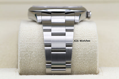 Rolex 124300 Oyster Perpetual 41 MM Blue Dial 2023 Box & Papers