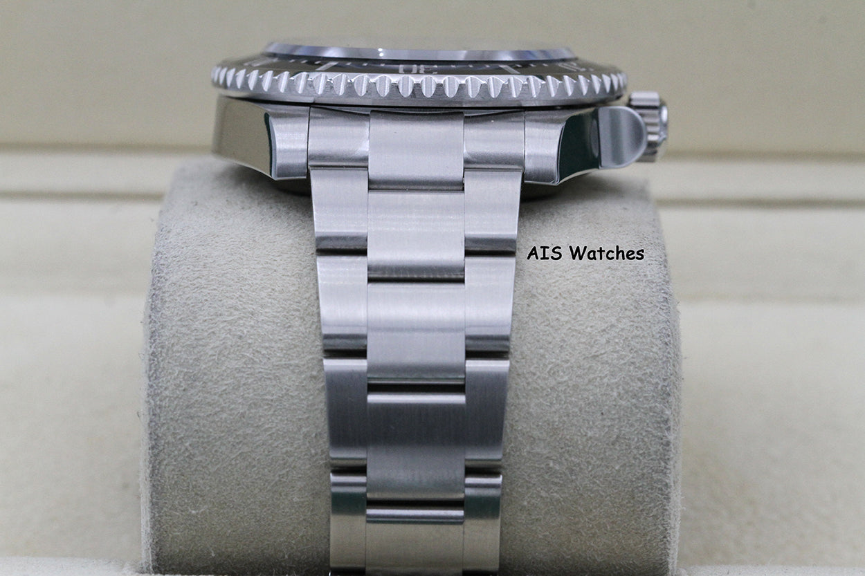 Rolex 116600 SeaDweller SD4K SD4000 2014 Box & Papers