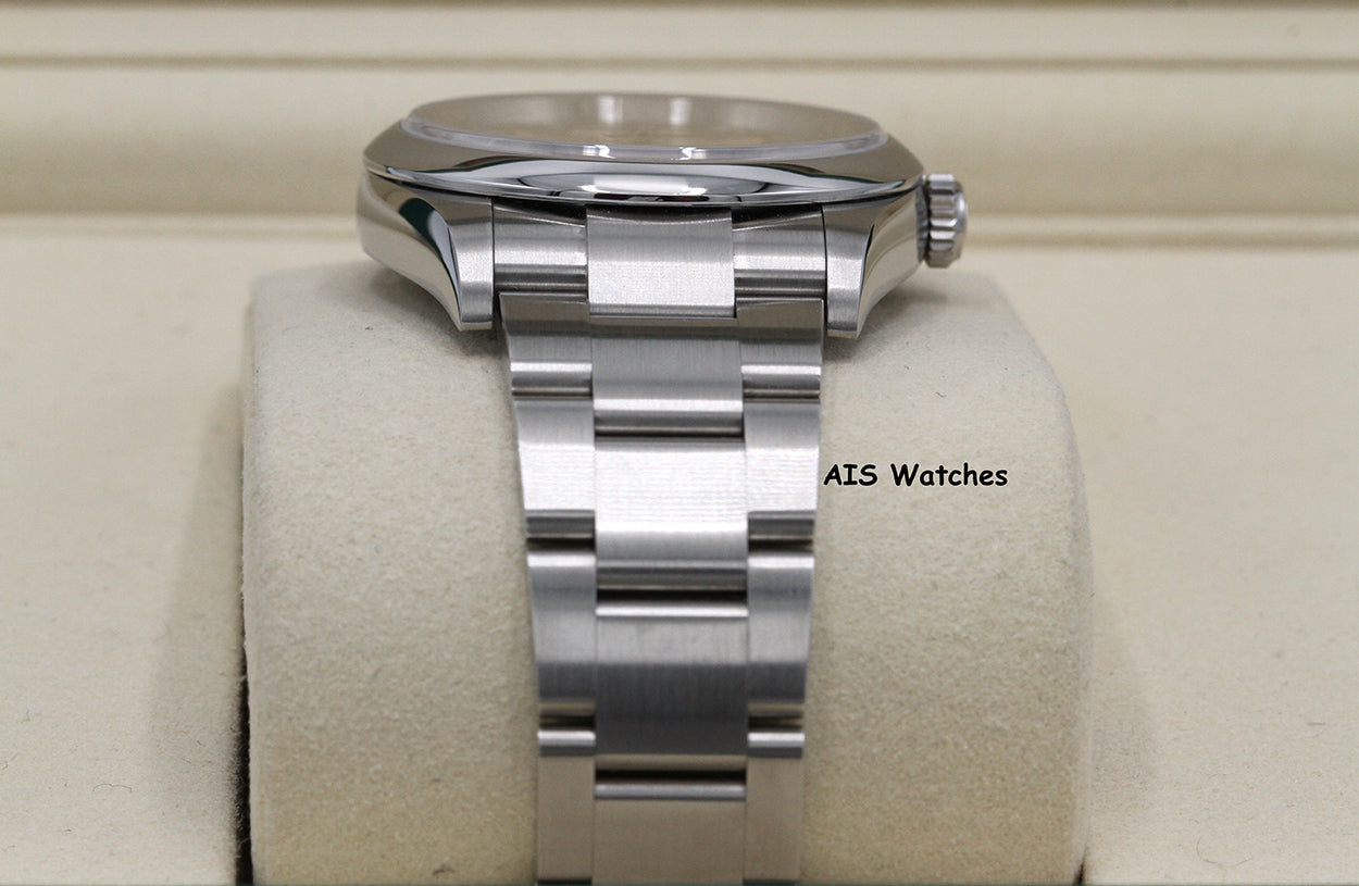 Rolex 126000 Oyster Perpetual 36MM Beige Dial 2025 Box & Papers