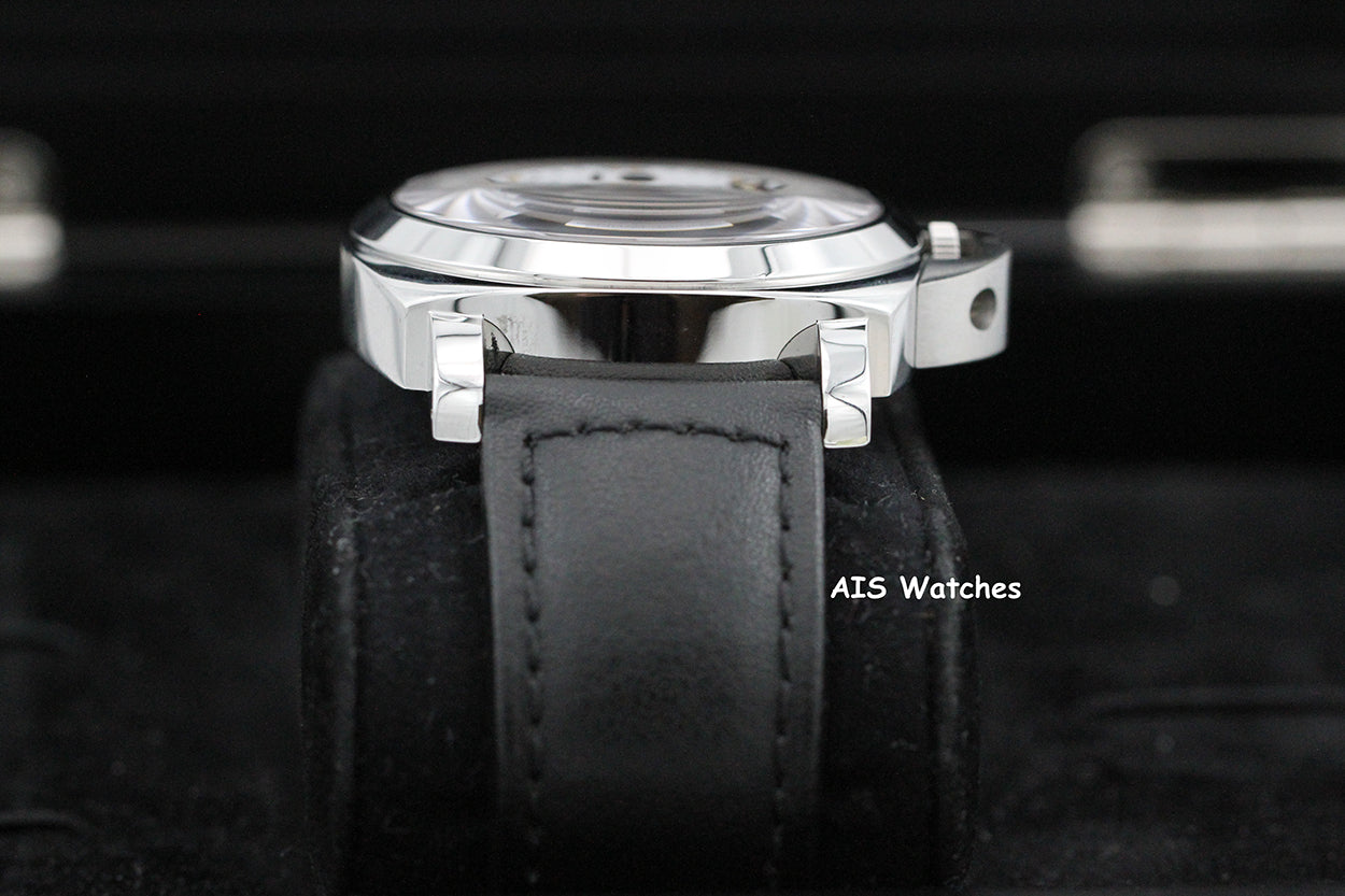 Panerai PAM 630 Luminor Base Logo White Dial 44MM B&P