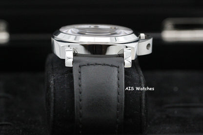 Panerai PAM 630 Luminor Base Logo White Dial 44MM B&P