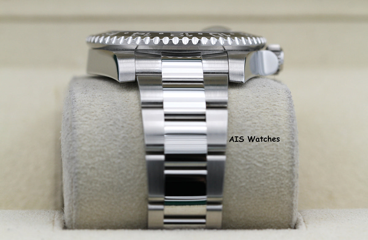 Rolex 116710LN GMT Master II Black Ceramic Insert 2016 Box & Papers