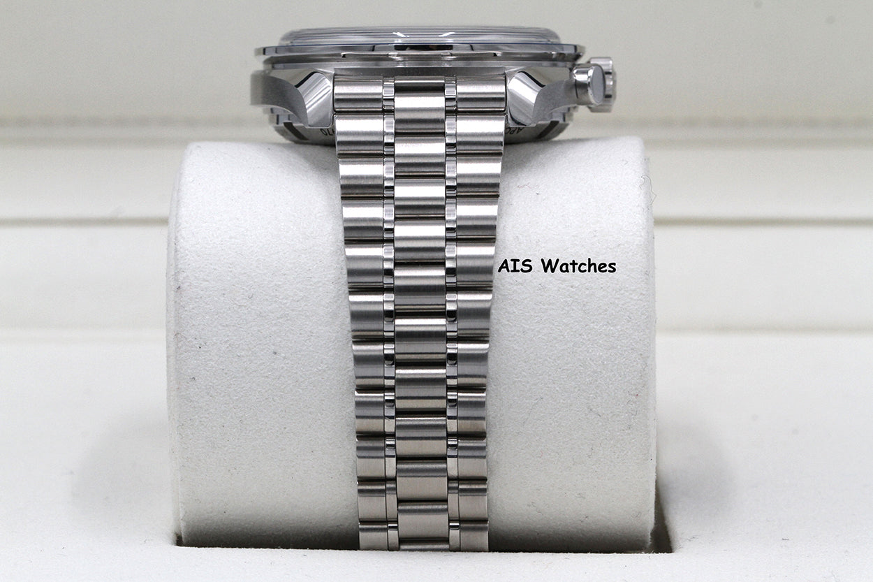 BNIB Omega SpeedMaster Moonwatch Apollo 13 Silver Snoopy SS Bracelet 310.32.42.50.02.001 BP