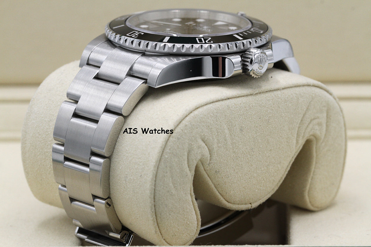 Rolex Submariner Ceramic No Date 124060 41MM 2025 Box & Paper