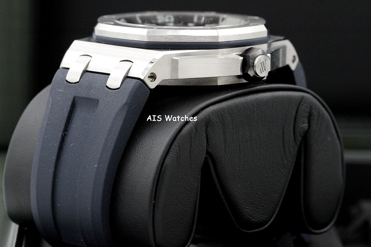 Audemars Piguet 15720ST Royal Oak Offshore Diver Blue Dial 42MM Box & Papers