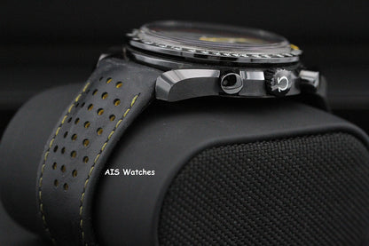 Omega Speedmaster Moonwatch 311.92.44.30.01.001 Apollo 8 DSOTM 2021 B&P