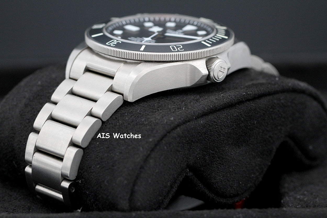 Tudor Pelagos 25600TN Black Dial Titanium Box & Papers