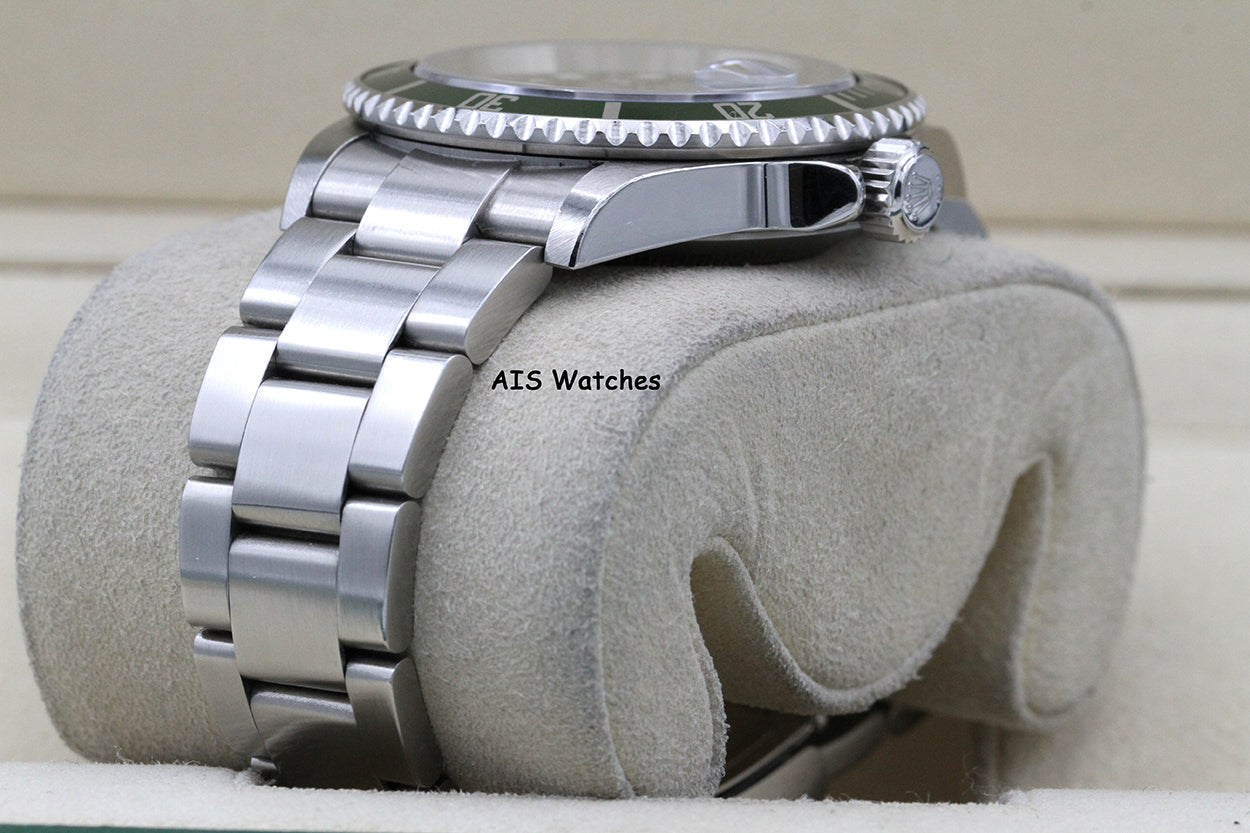 Rolex Submariner 16610LV 50th Anniversary Kermit D Serial Box & Papers