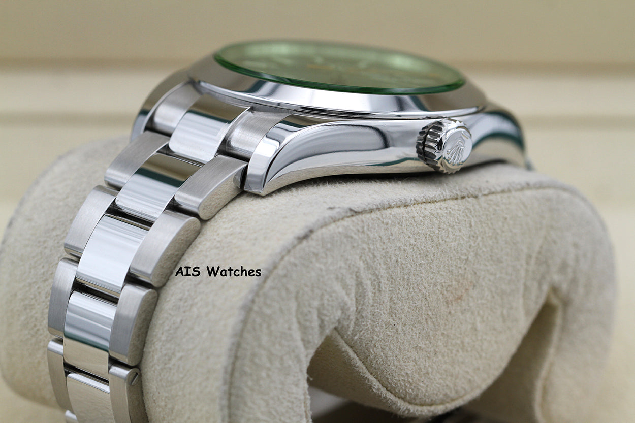 Rolex Milgauss Z-BLUE 116400GV Green Crystal Blue Dial 2017 Box & Papers