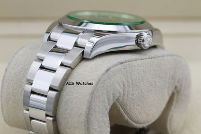 Rolex Milgauss 116400GV Black Dial / Green Crystal 2022 Box & Papers