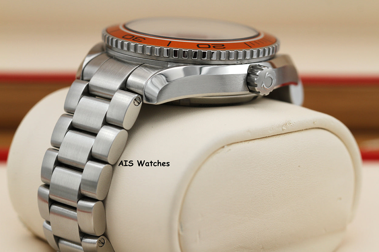 Omega Seamaster Planet Ocean 232.30.42.21.01.002 42MM 600M Orange Bezel B&P