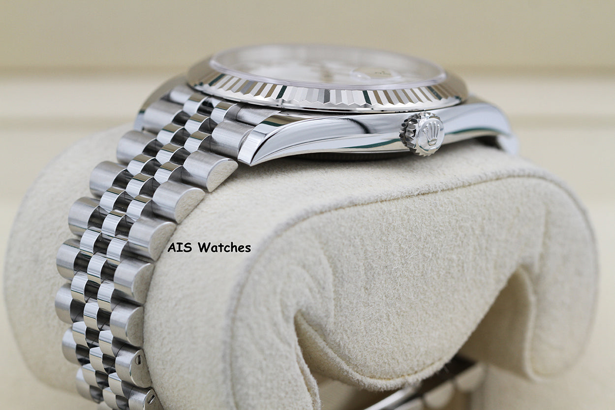 Rolex Datejust 41MM 126334 White Roman Dial Jubilee 2022 Box & Papers