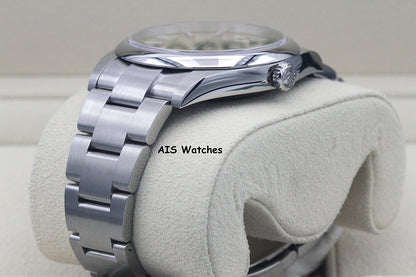 BNIB Rolex 124300 Oyster Perpetual 41 MM Yellow Dial Box & Papers