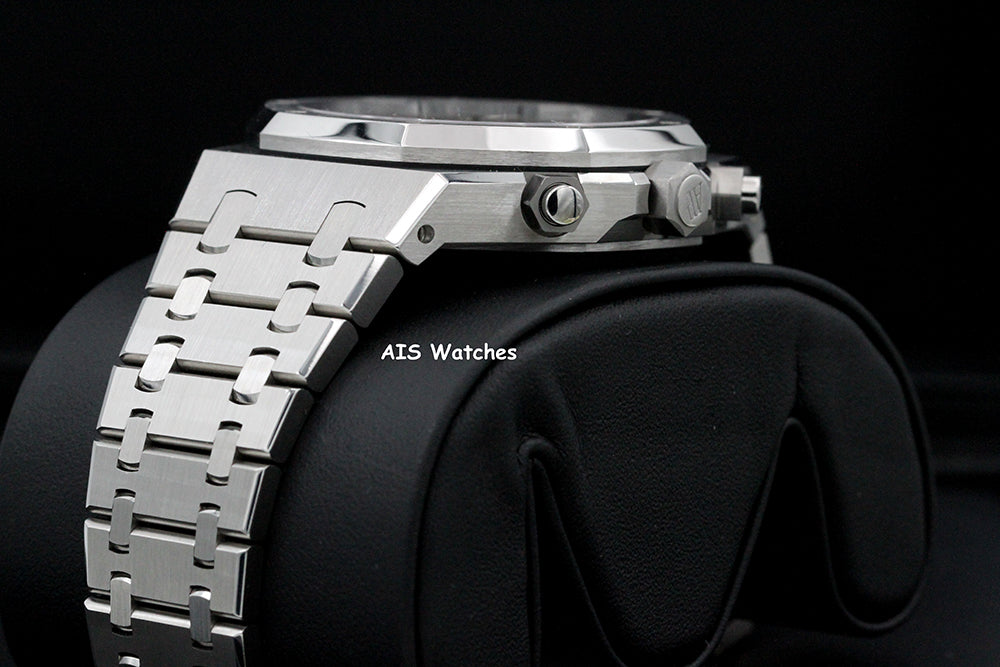 Audemars Piguet 26240ST 41MM 50th Anni. Royal Oak Chronograph Silver Dial B&P