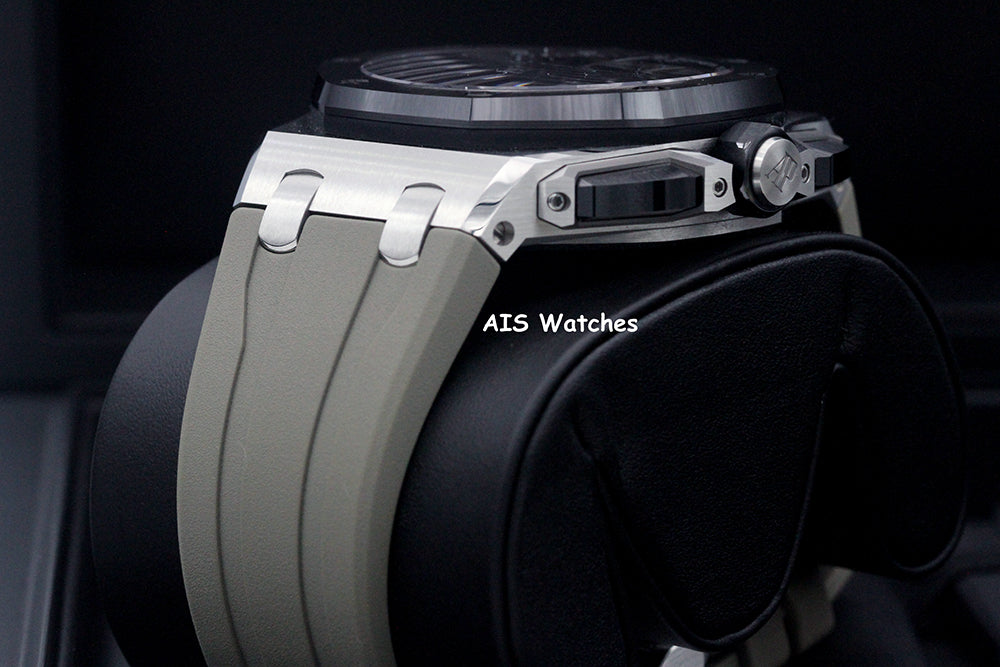BNIB Audemars Piguet 26420SO.OO.A600CA.01 Royal Oak Offshore 43MM Taupe Dial BP