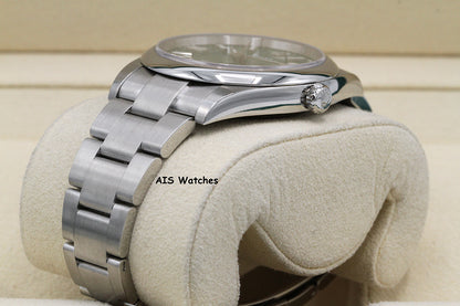 Rolex 124300 Oyster Perpetual 41 MM Green Dial 2023 Box & Papers