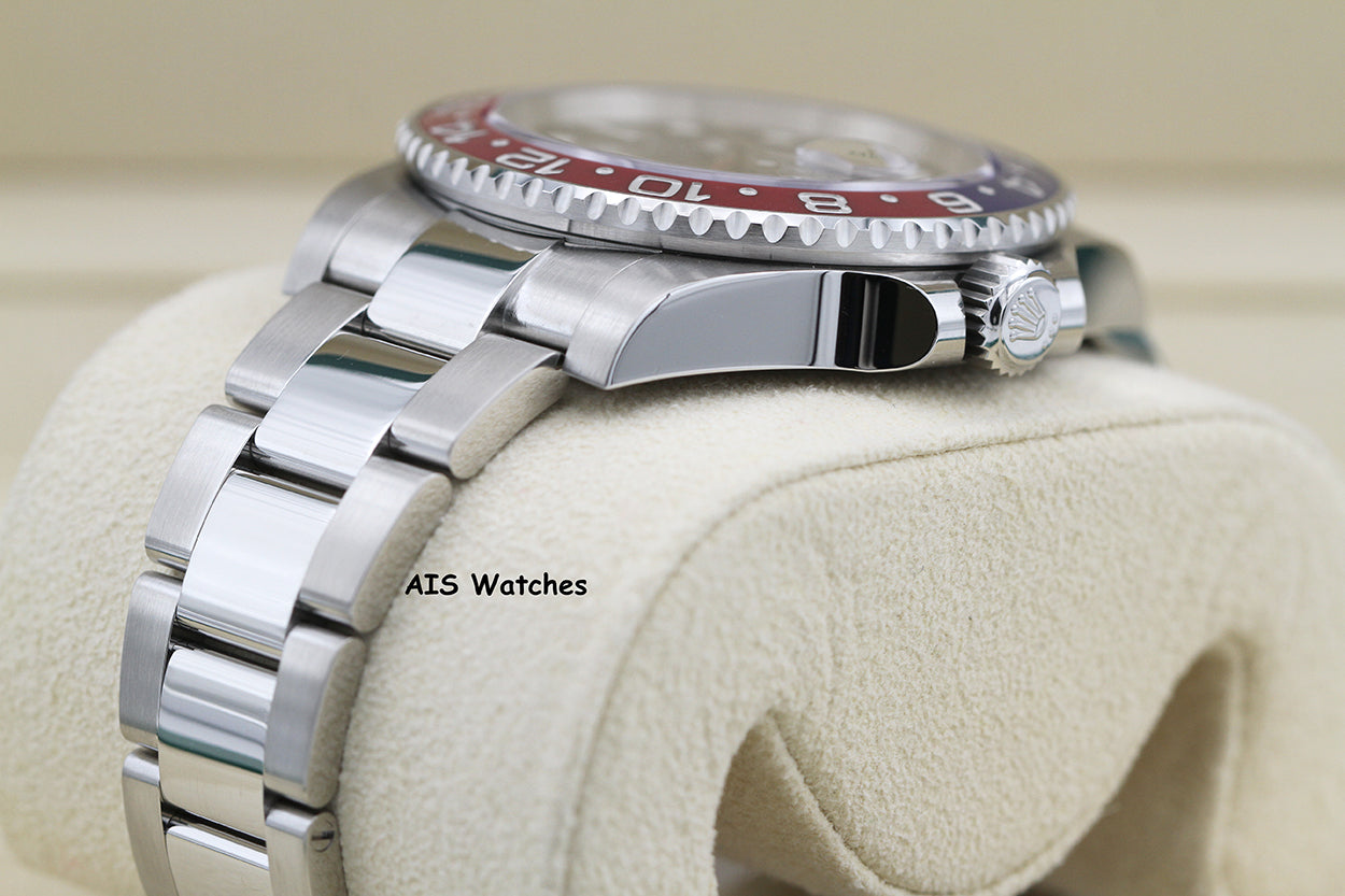 Rolex GMT Master II 126710BLRO Red Blue Pepsi Oyster 2023 Box & Papers