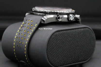 Omega Speedmaster Moonwatch 311.92.44.30.01.001 Apollo 8 DSOTM 2021 B&P