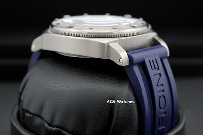 Panerai PAM 25 Luminor Submersible Hobnail 44MM Black Titanium